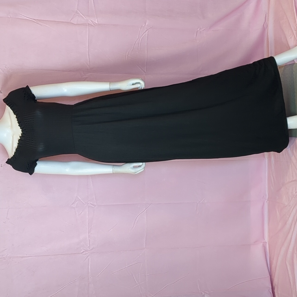 Boohoo Off Shoulder Ruffle Sleeve Ribbed Maxi Dress in Black size 10